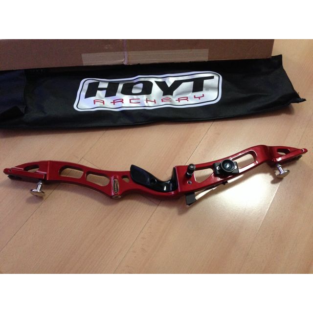Hoyt Horizon Riser (PENDING), Sports Equipment, Bicycles & Parts, Parts
