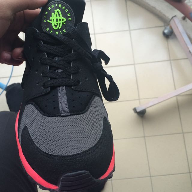 Nike Air Huarache Hyper Punch