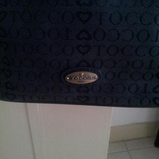 TOCCO Authentic Bag (Category: Bags & Wallets) located in Kuala Lumpur. Submitted by iwilla (Listing ID 18482049, Image 3). Description: .