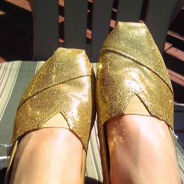 Gold Glitter Toms, Women's Fashion on 