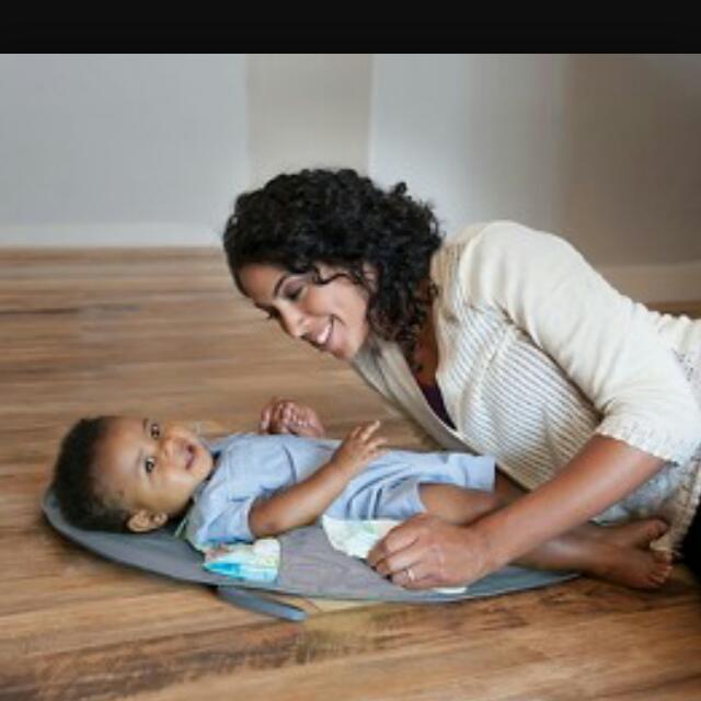 Eddie Bauer Travel Diaper Change Kit, Babies & Kids, Babies & Kids