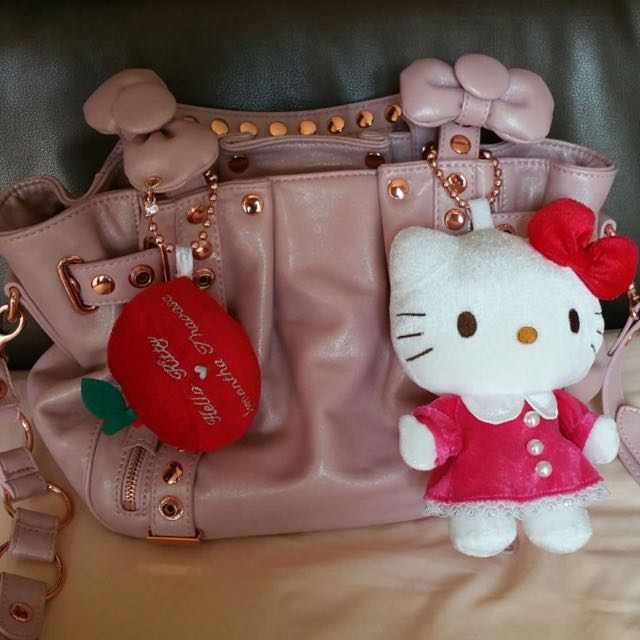 Samantha Thavasa Vega hello kitty edition Aimee Pink Tote Bag Japan