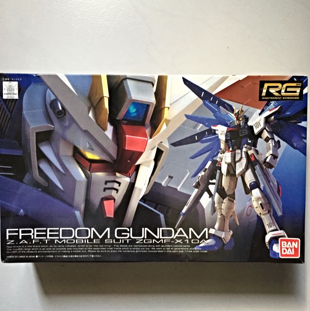 Freedom Gundam, Hobbies & Toys, Toys & Games on Carousell