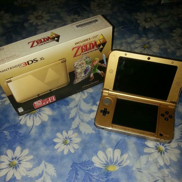 Nintendo Zelda 3DS XL Gold/Black Limited Edition, Hobbies & Toys