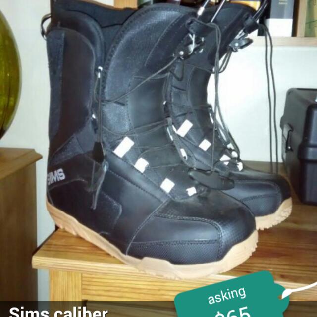 Sims on sale snowboard boots
