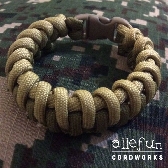 Paracord Bracelet 550 Black Tactical 3/8 Buckle (Coyote Tan) Hand Made