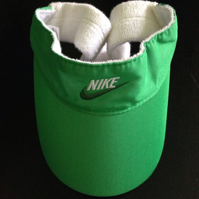 green nike visor