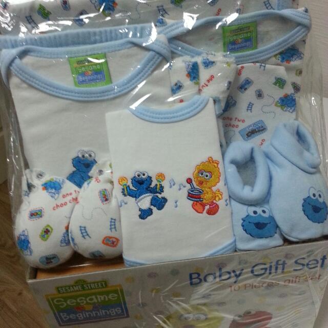 Bn Sesame Street Baby Clothes Set Kiv Babies Kids On Carousell
