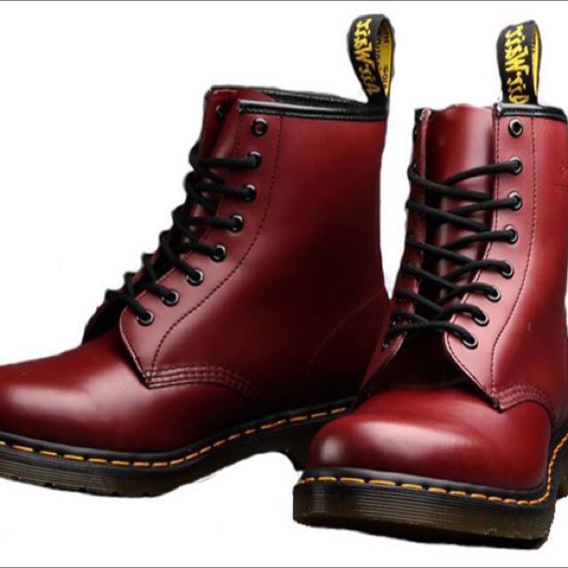 Mens burgundy discount dr martens