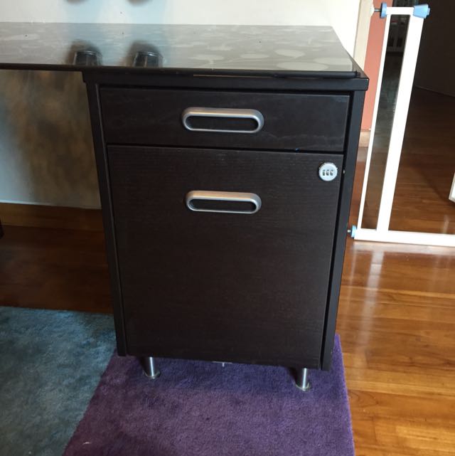 Desk With 2 File Drawers, Furniture & Home Living, Furniture, Tables