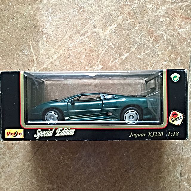 jaguar xj220 diecast model