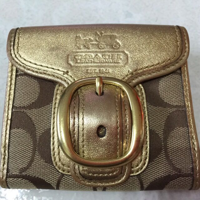 Coach Signature Bleecker Wallet In Gold