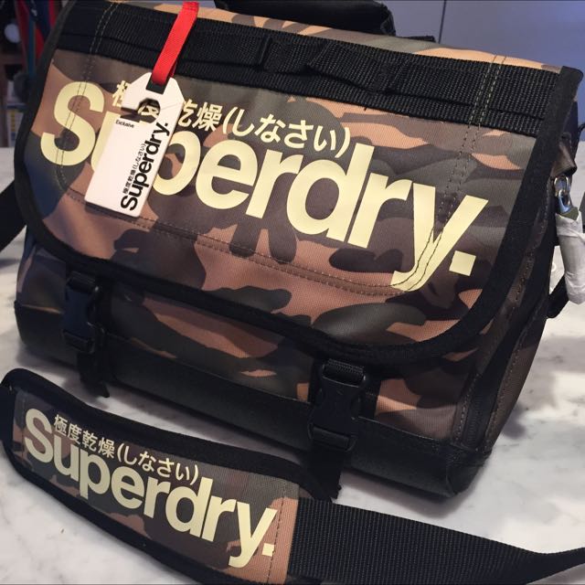 Sling Bag Superdry Clutch Bag BNWT Superdry Camo Sling Bag, Men's Fashion,  Bags, Belt Bags