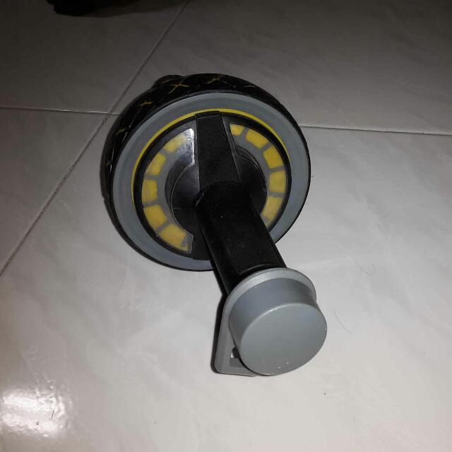 Good Quality Gold Gym Abs Roller Sports Equipment Exercise Fitness Toning Stretching Accessories on Carousell