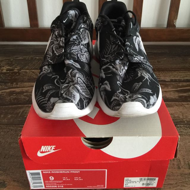 roshe run floral print