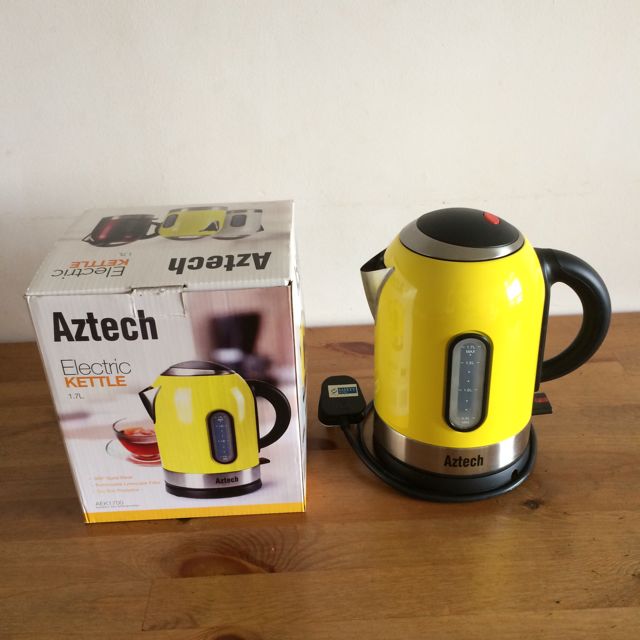 Aztech Electric Kettle, TV & Home Appliances, Kitchen Appliances ...