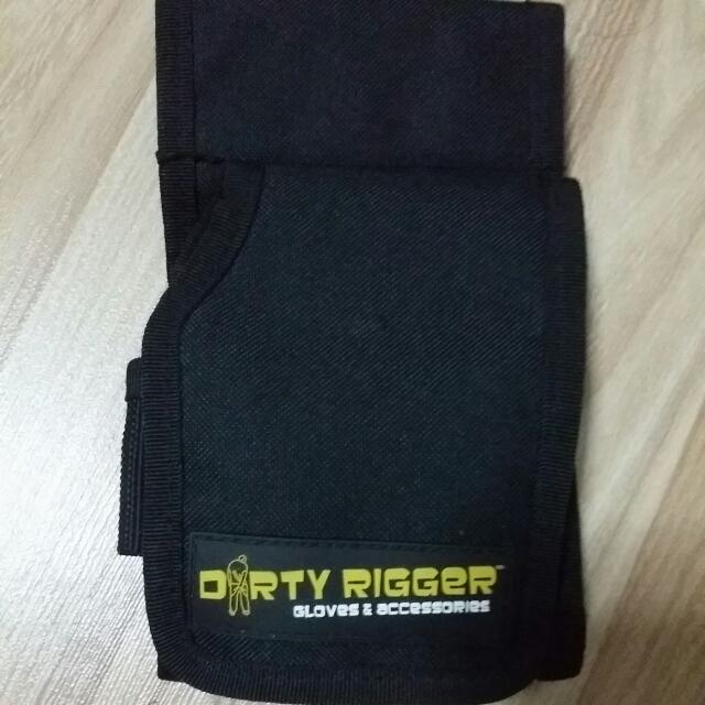 Pro Pocket XT Dirty Rigger Pouch, Sports Equipment, Exercise & Fitness,  Cardio & Fitness Machines on Carousell