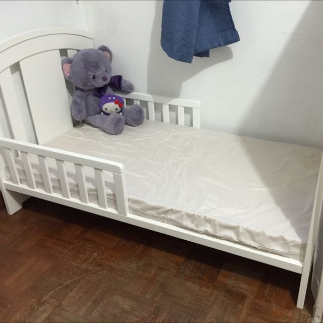 Baby Cot, Babies & Kids, Baby Nursery & Kids Furniture, Cots & Cribs on