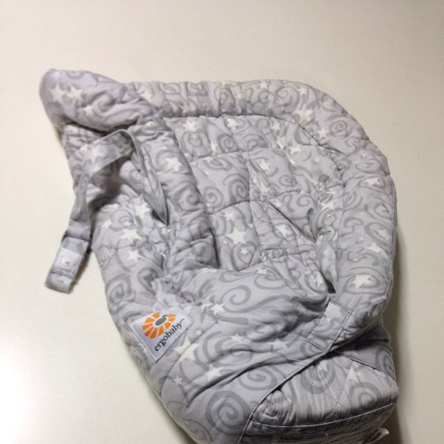 Ergobaby Carrier With Infant Insert, Babies & Kids, Going Out, Carriers