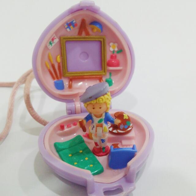 polly pocket art studio