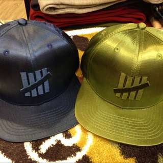 Undefeated Ma1 SnapBack 軍事風格