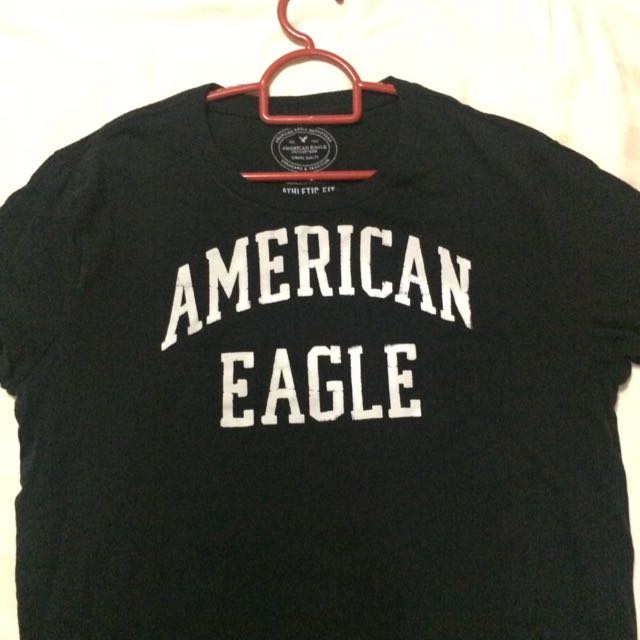 american eagle black t shirt