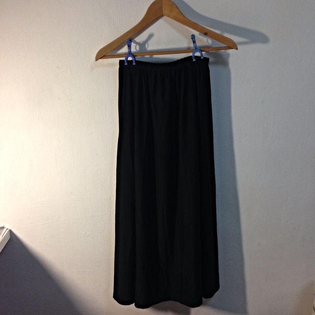 Maxi Skirt, Women's Fashion, Bottoms, Skirts on Carousell