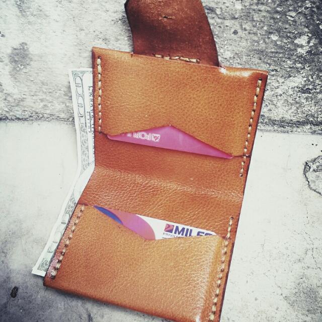 Wallet (Category: Wallets & Card Holders) located in Kuala Lumpur. Submitted by zaiilan (Listing ID 19692945, Image 2). Description: .