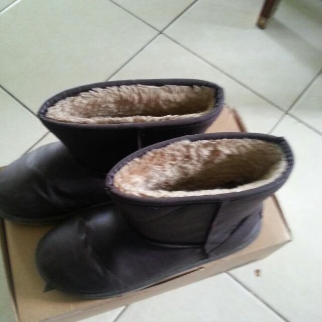 Winter Shoe, Women's Fashion, Footwear, Sneakers on Carousell