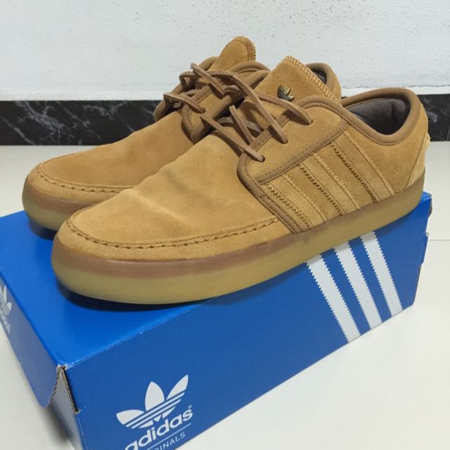Adidas Seeley Boat Suede, Size US9.5 