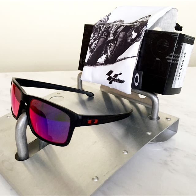 Oakley sliver marc top marquez