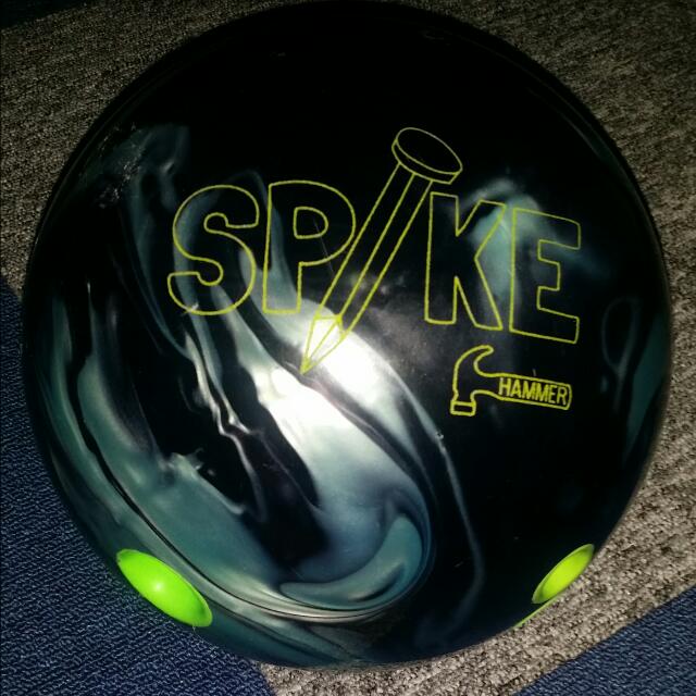 Used Bowling Ball, Sports Equipment, Sports & Games, Billiards