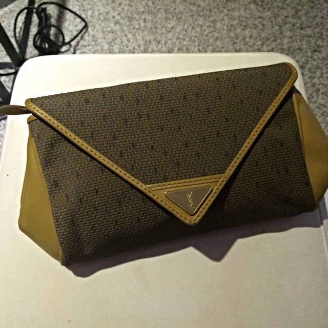 Vintage ysl cheap clutch