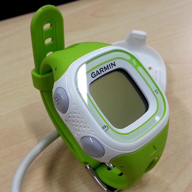 Garmin forerunner 10 green sale