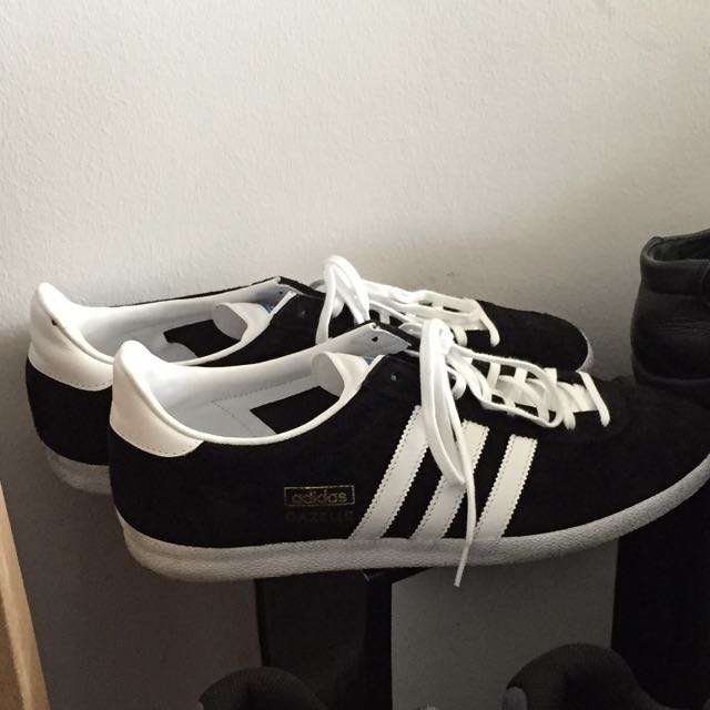 Adidas gazelle og 9.5 top