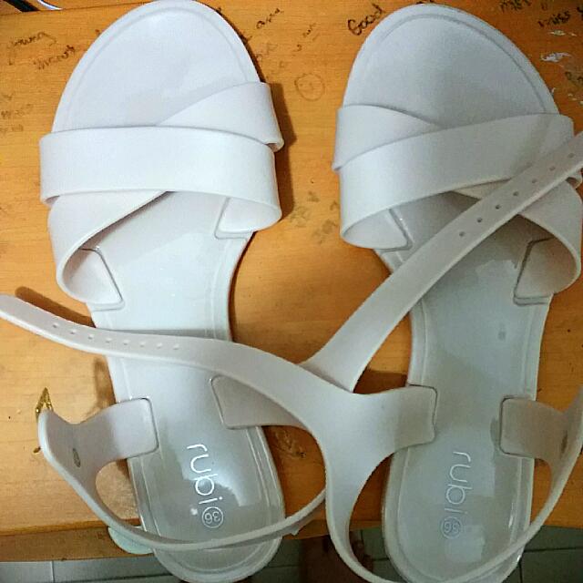 Cotton on online jelly sandals