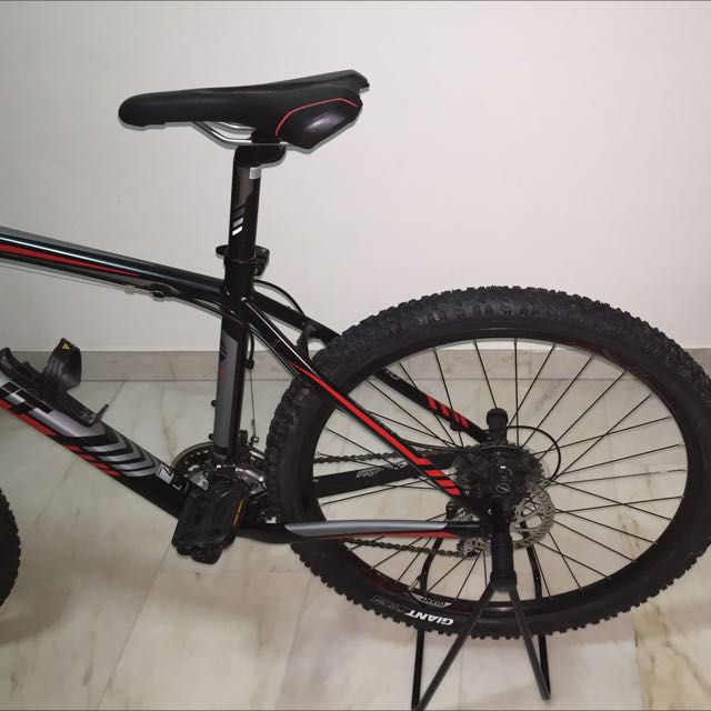 GIANT Talon 4 2014 MTB 27.5 Sports Equipment Bicycles Parts
