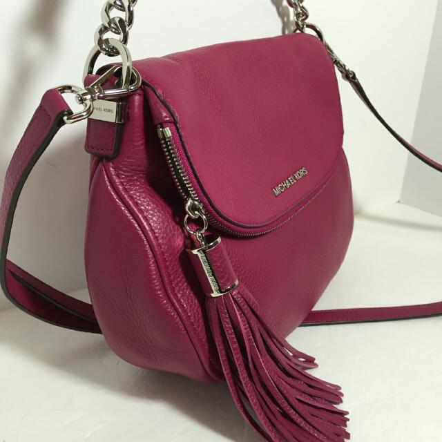 michael michael kors bedford medium tassle convertible shoulder bag