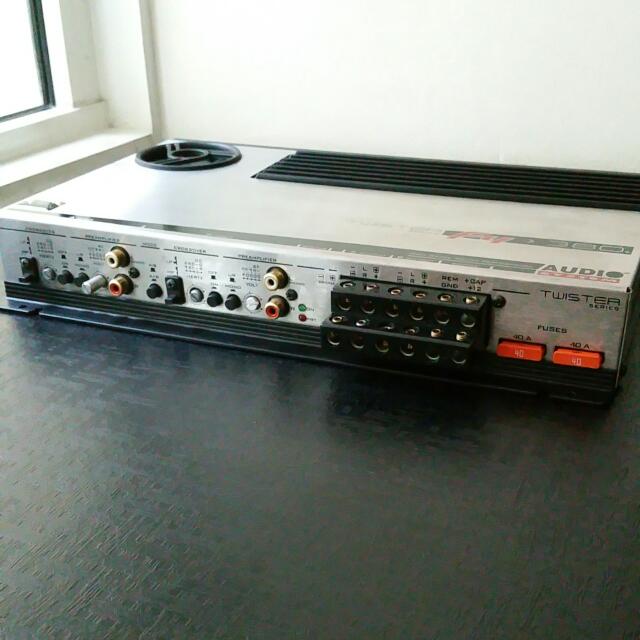 Audio System Twister Series F4 380 4 channel Power Amplifier, Cars on