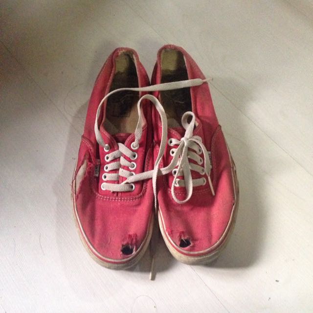 Very Rare Era Limited Edition, Men's Fashion on Carousell