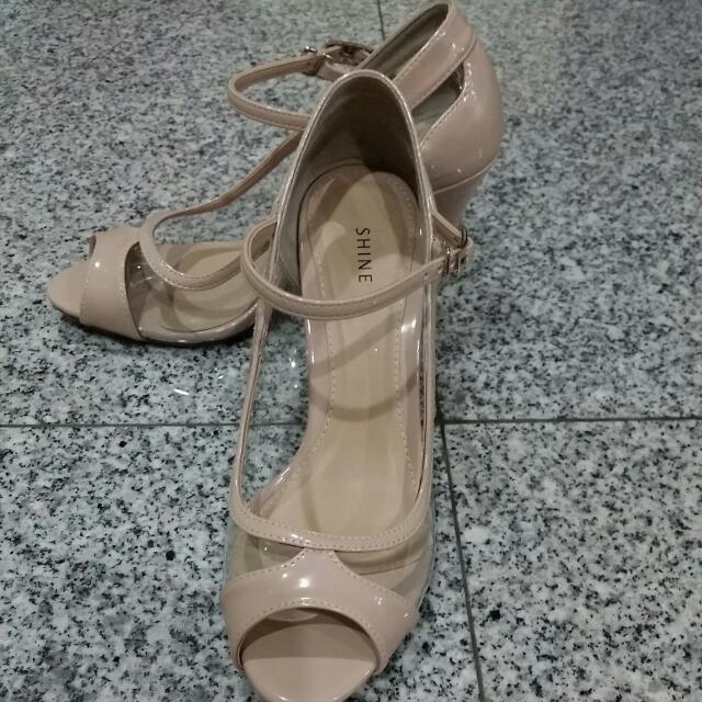 ivory 2 inch heels