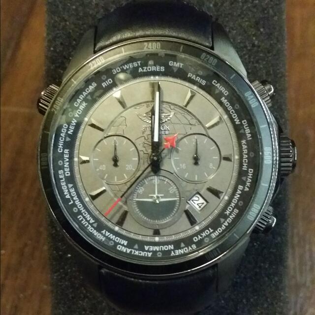 Aviator avw9169g155 hotsell