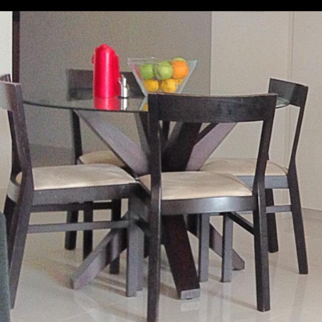 Crate and barrel round chair discount