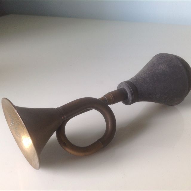 Brass Bicycle Horn, Furniture & Home Living, Kitchenware & Tableware