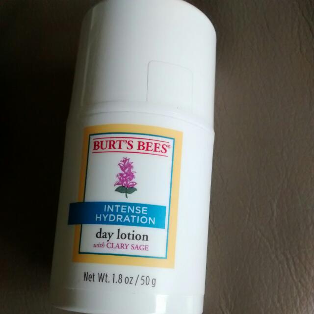burt's bees day lotion with clary sage