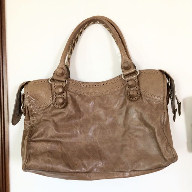 Balenciaga shoulder bag sale replica