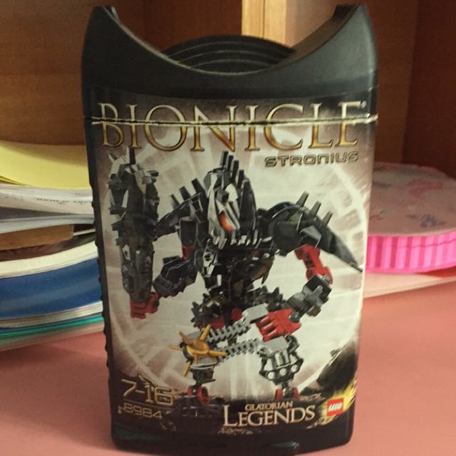 Lego bionicle hotsell stronius