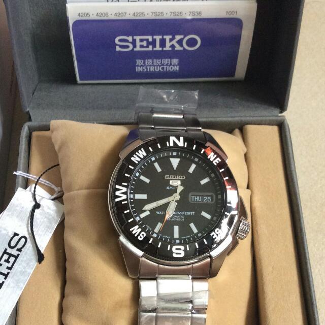 Seiko SNZE81J1 Watch Mobile Phones Gadgets Wearables Smart