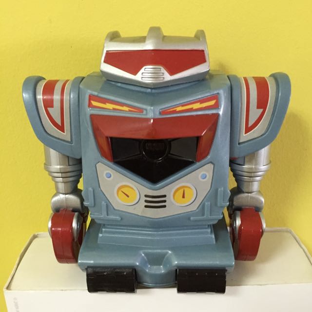 Toy Story 3 Sparks Robot Movie Action Figure Movable Arms, Hobbies