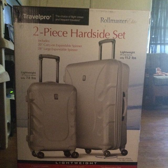 Travelpro rollmaster online lite 28